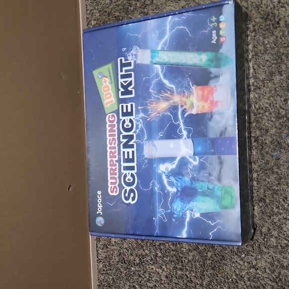 Science kit - Picture 1 of 1